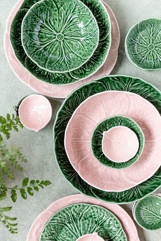 pink and green Dutch dinnerware