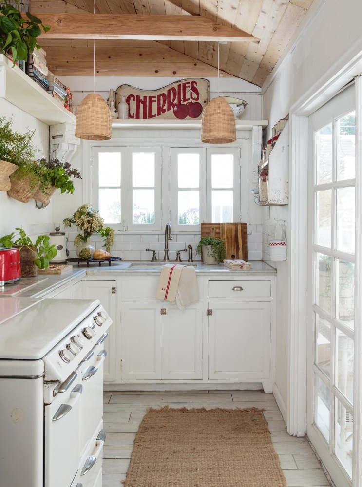 Vintage kitchen as seen in the book, Creative Style - liveable loveable spaces