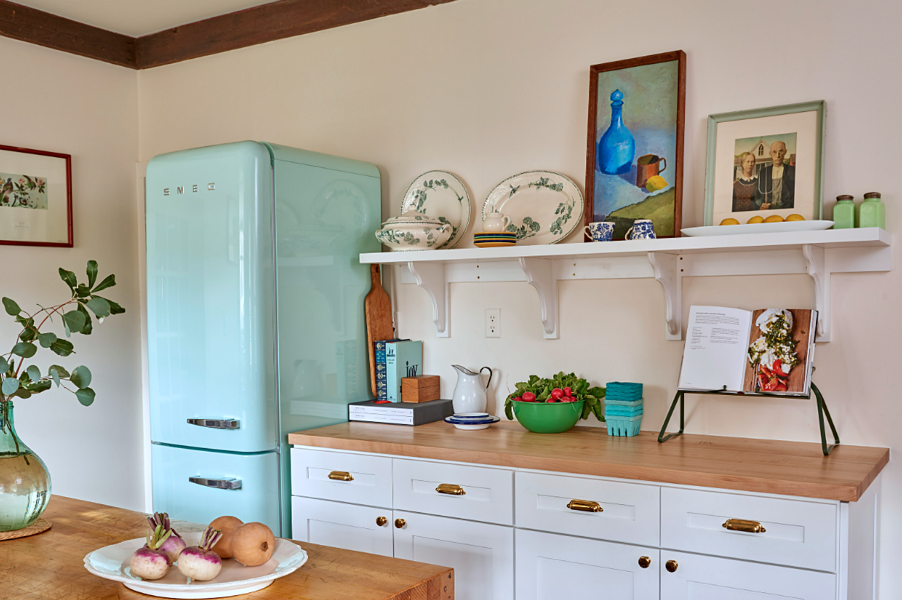 lake cottage kitchen with smeg refrigerator