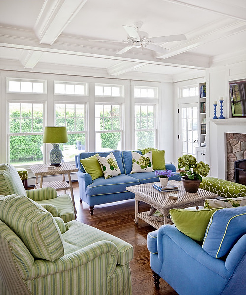 Blaues und lindgrünes Wohnzimmer