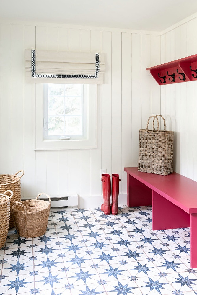 red, white, and blue cottage mudroom