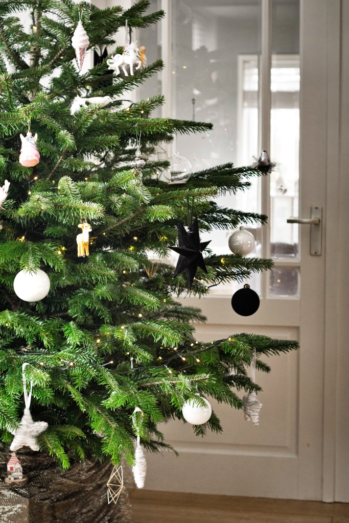 Ideas for Decorating a Christmas Tree: Inspiration for a Festive Holiday!