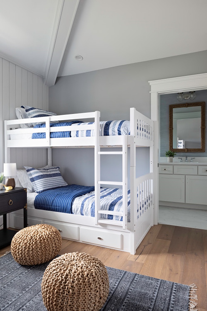 kids beach style bedroom in blue and white