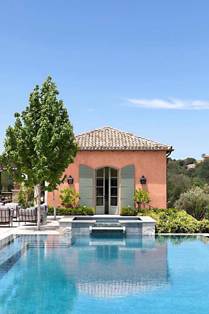 Mediterranean style pool