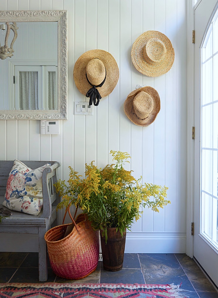 lakeside cottage entryway with Swedish bench