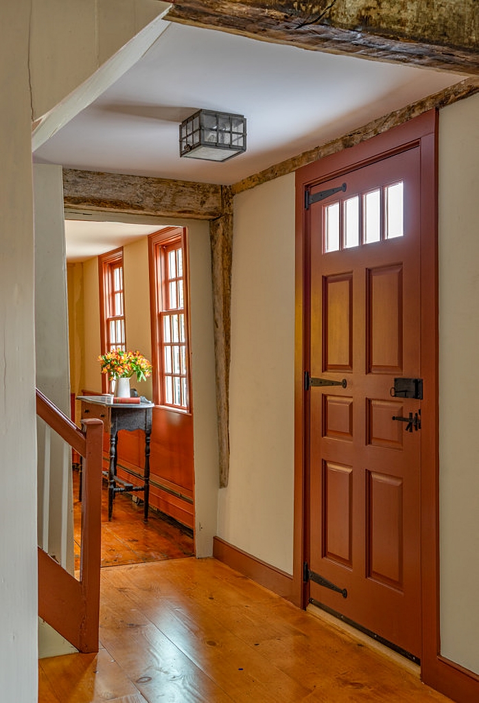 old house entryway