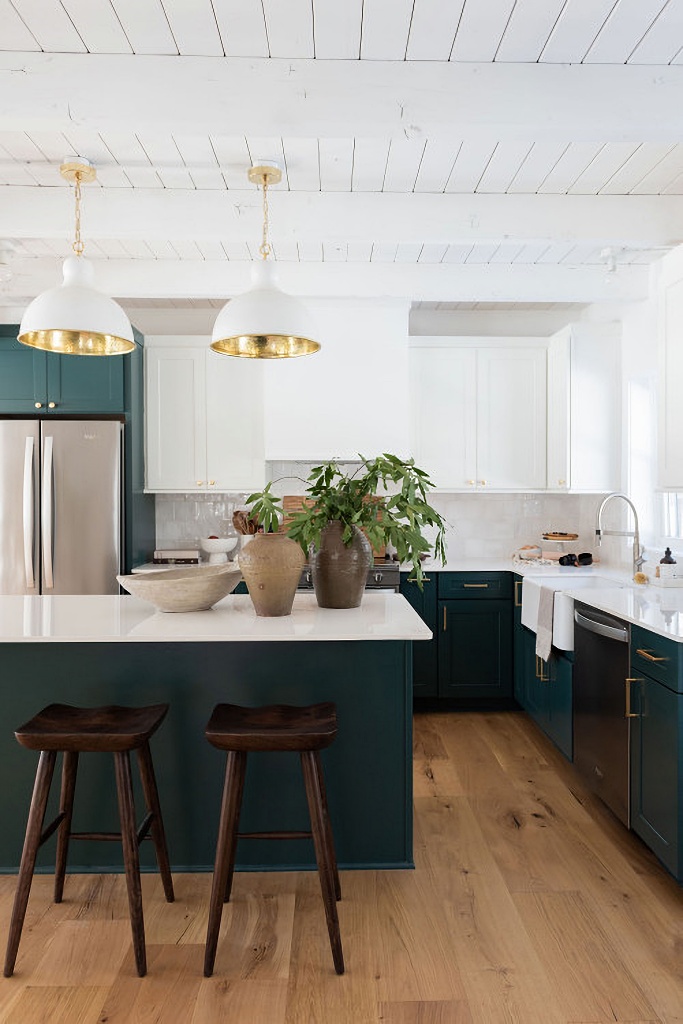 Scandinavian white and green kitchen