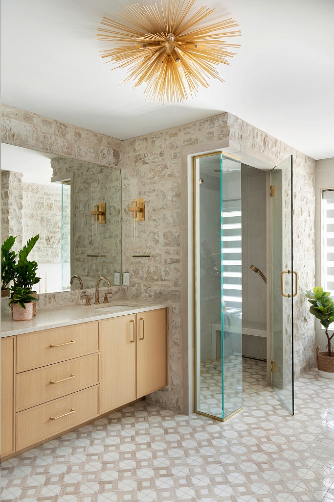 transitional style bathroom in neutral tones