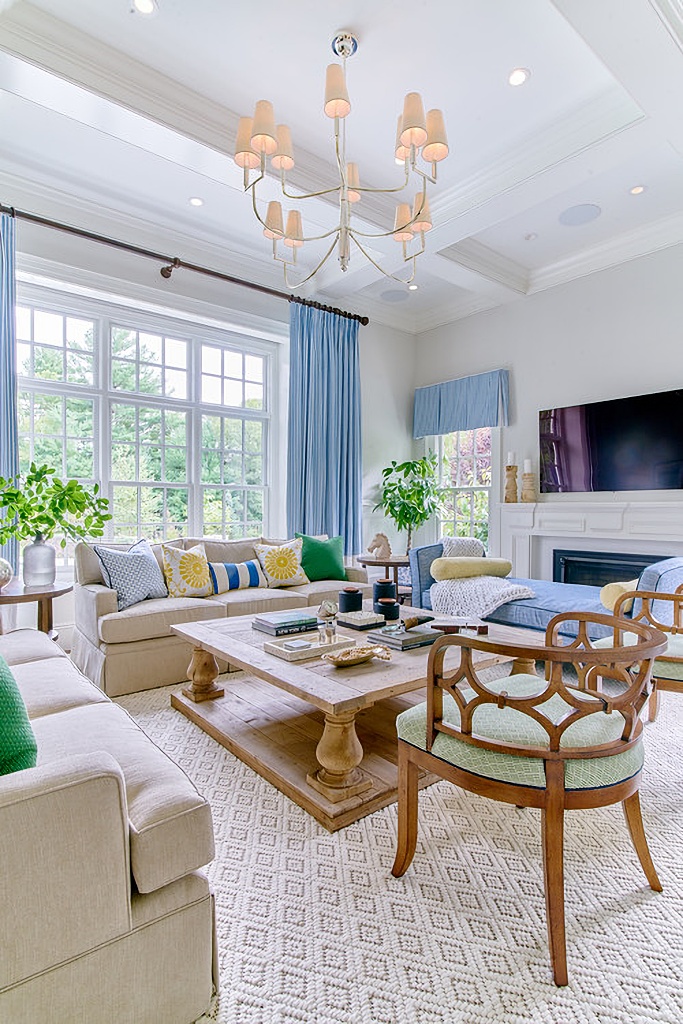 traditional style living room in blue and white