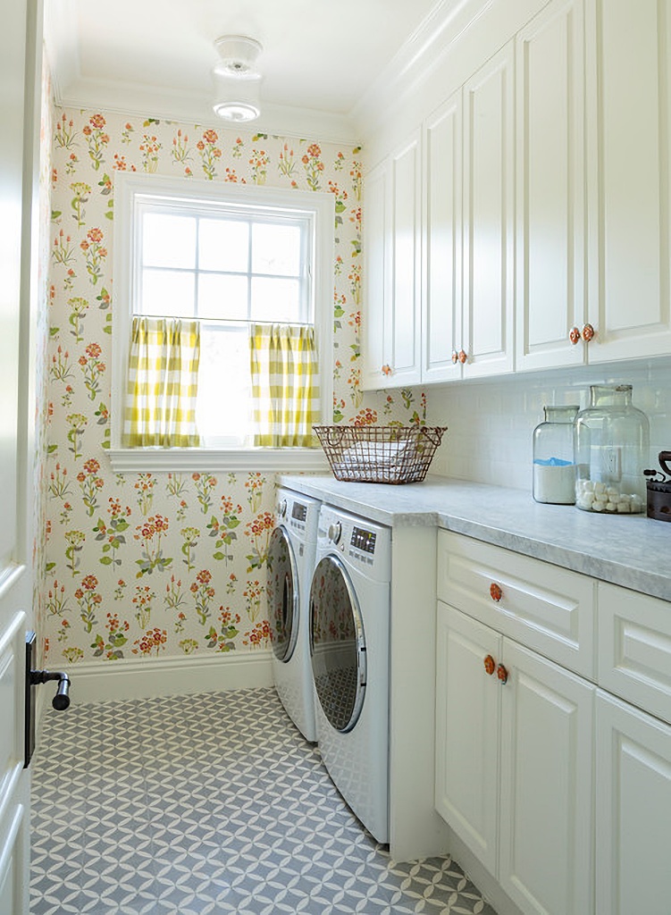 cafe curtains in wallpapered laundry room