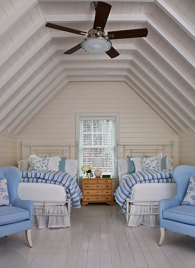 cottage bedroom in blue and white