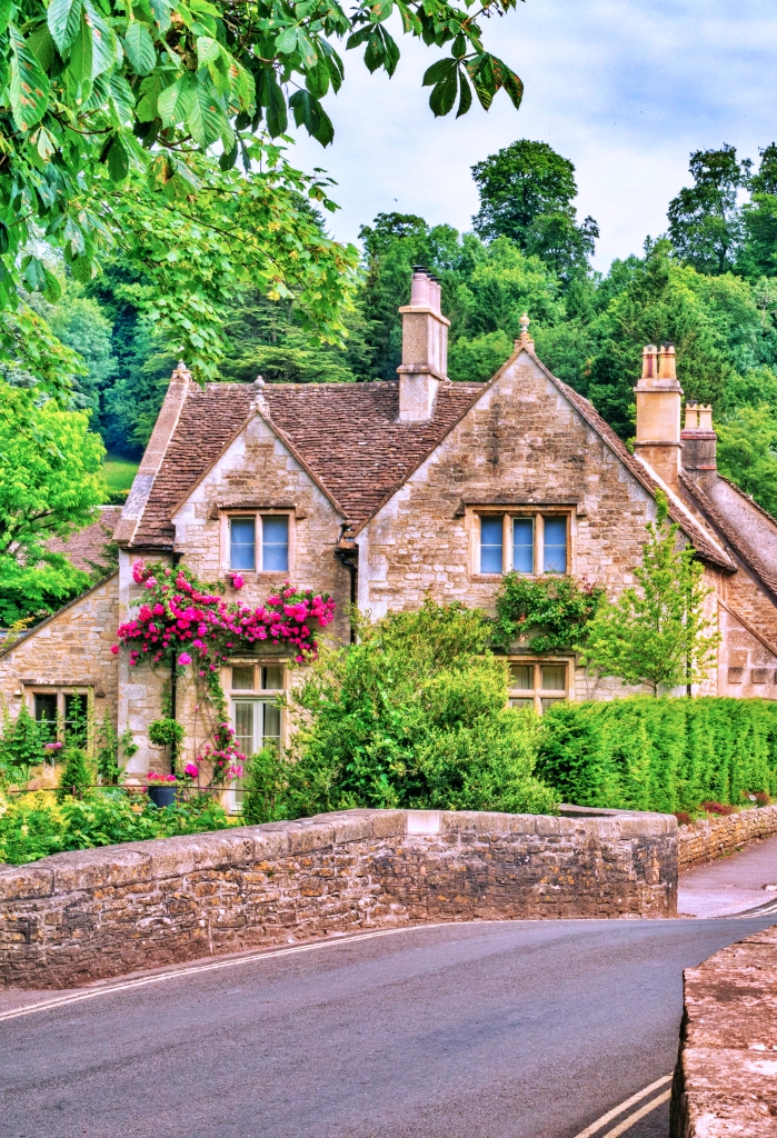 Charming Cotswold Cottages and Other Reasons to Visit England