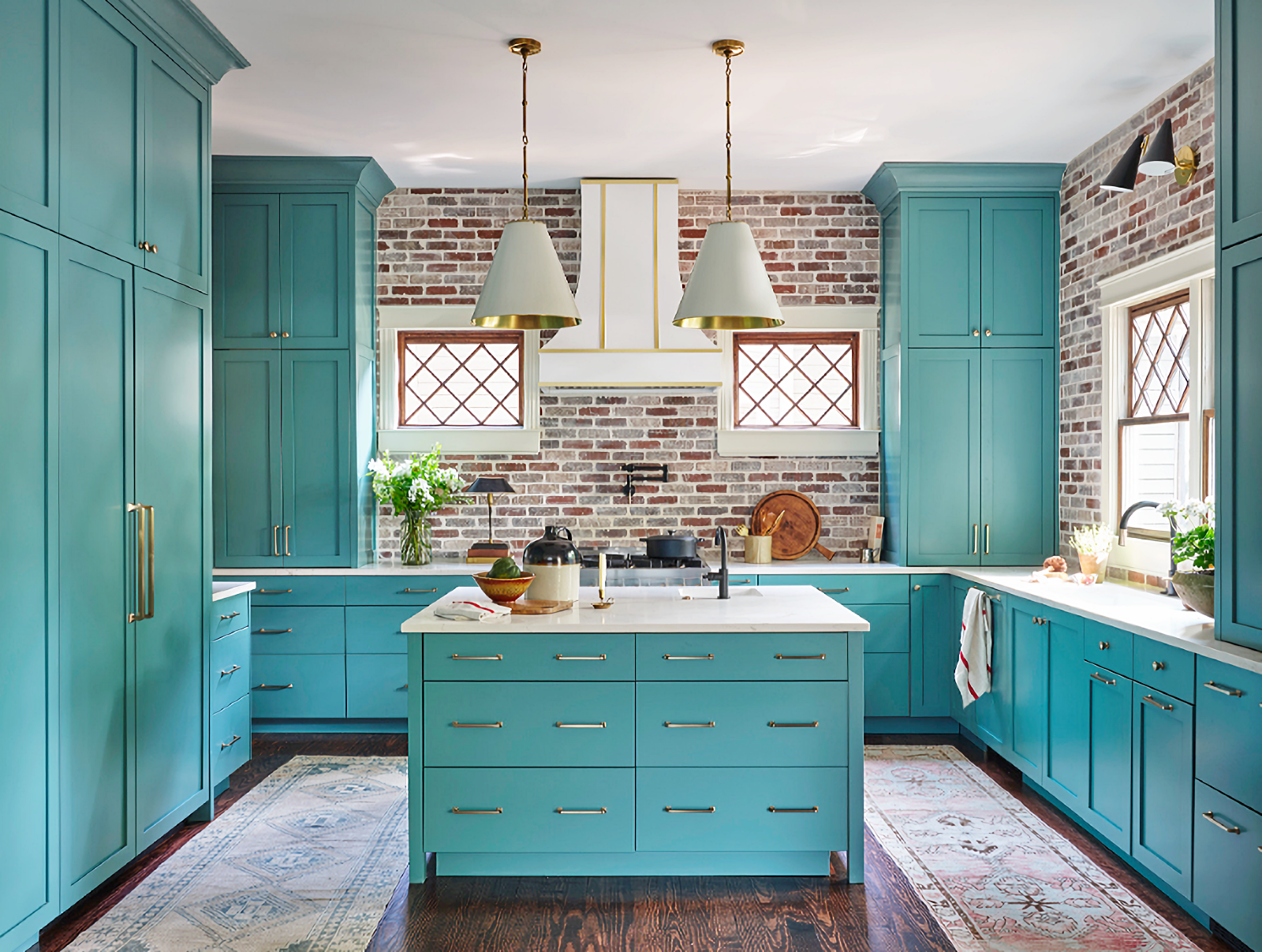 turquoise kitchen cabinets