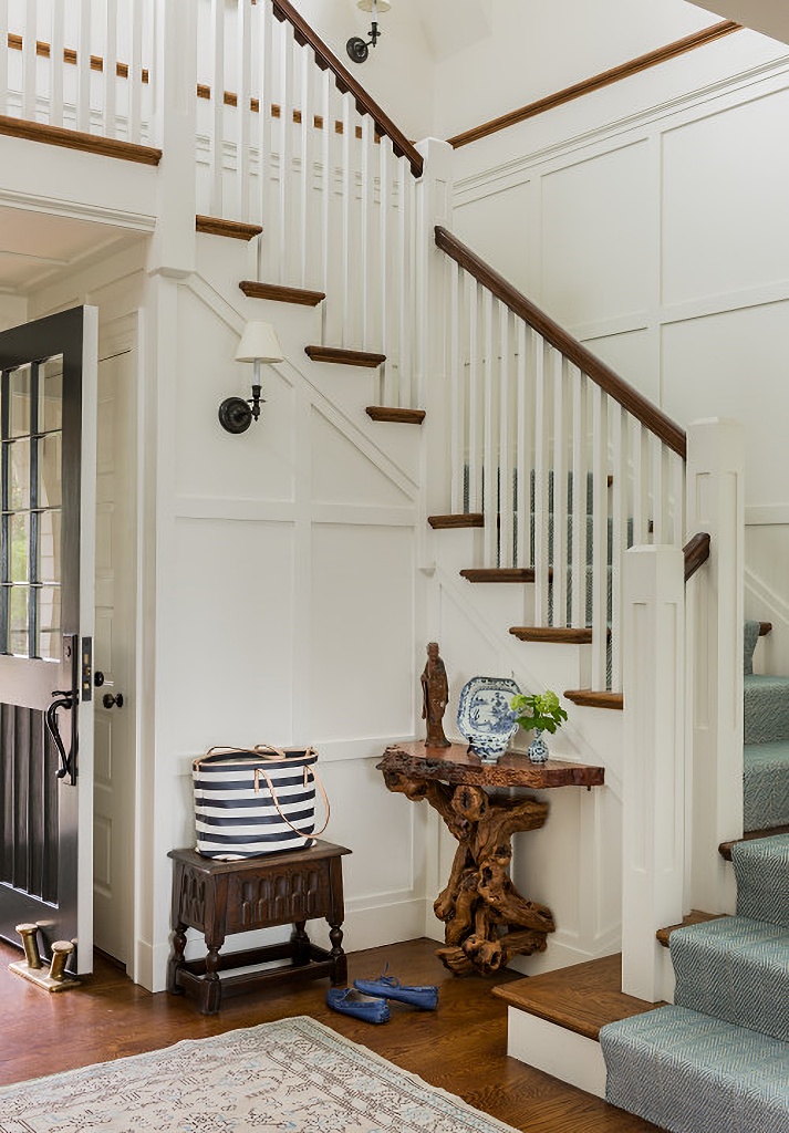 harbor home staircase