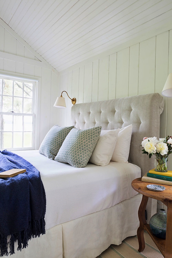 How to Create the Perfect Summer Bedroom Oasis