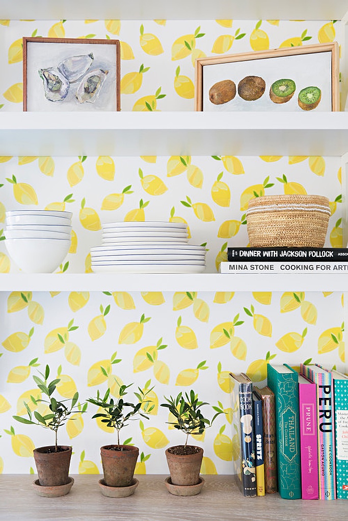 lemon wallpaper in kitchen