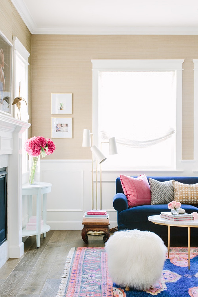 traditional living room in pink and blue