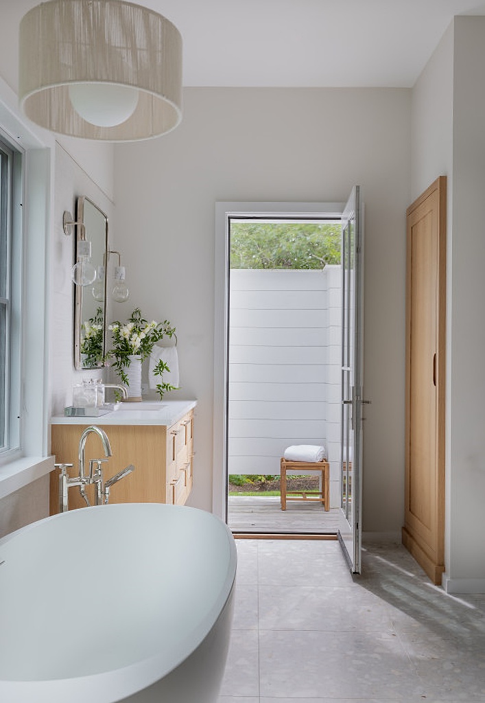 beach style master bathroom