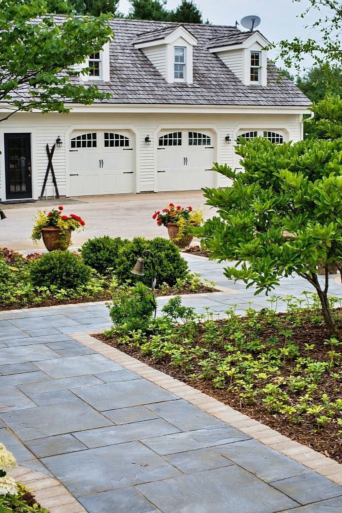 paver sidewalk from house to garage