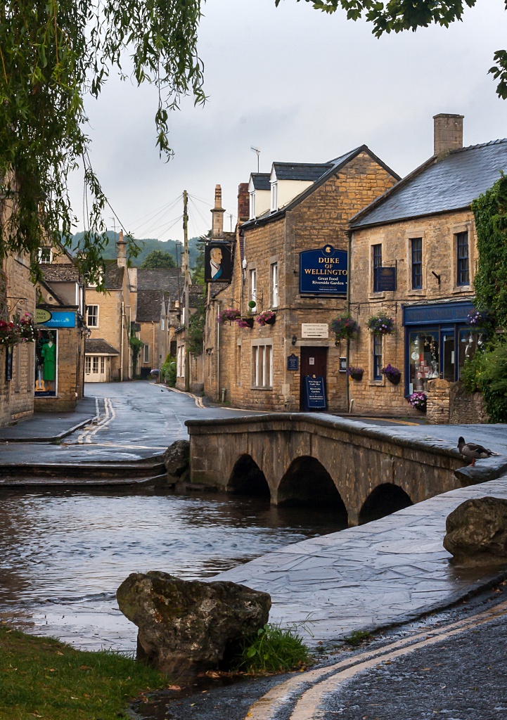 View over the River Windrush and the bridge at Bourton-on-the Water