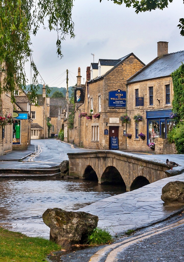 The Best Cotswold Village Wondrous Water Views And Stunning Cottages The Best Cotswold Village Wondrous Water Views And Stunning Cottages