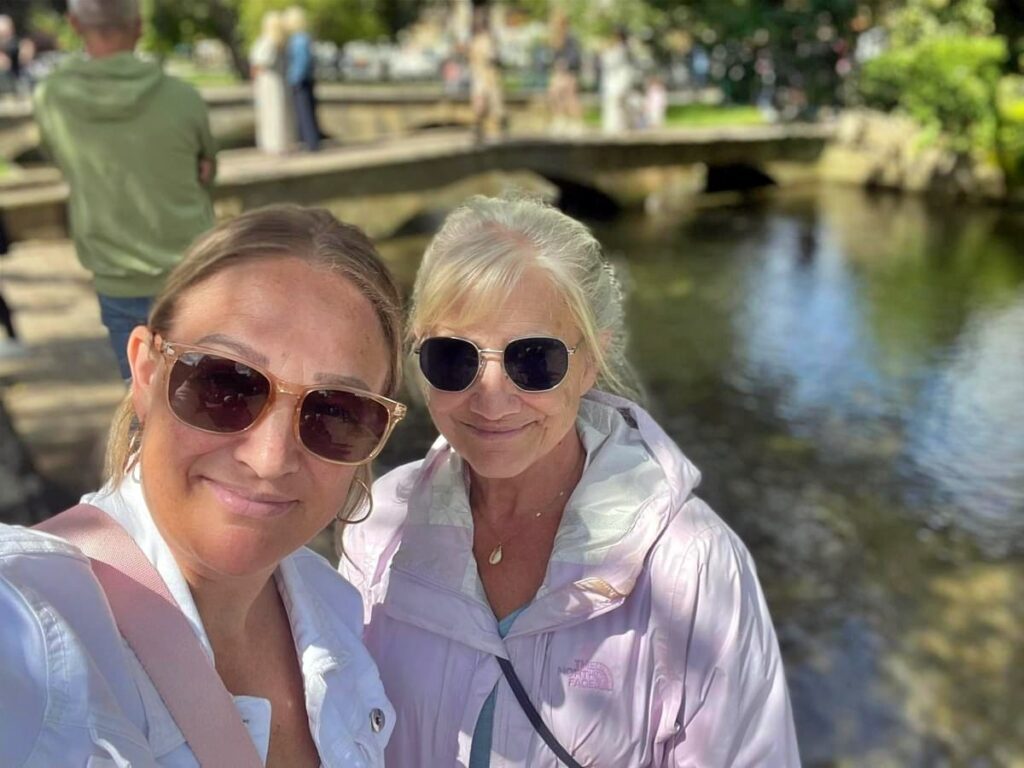 Mom and daughter trip to England