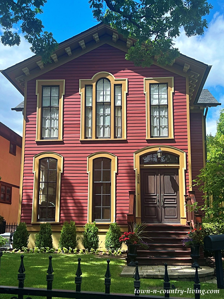 Red Victorian home in Lake Forest