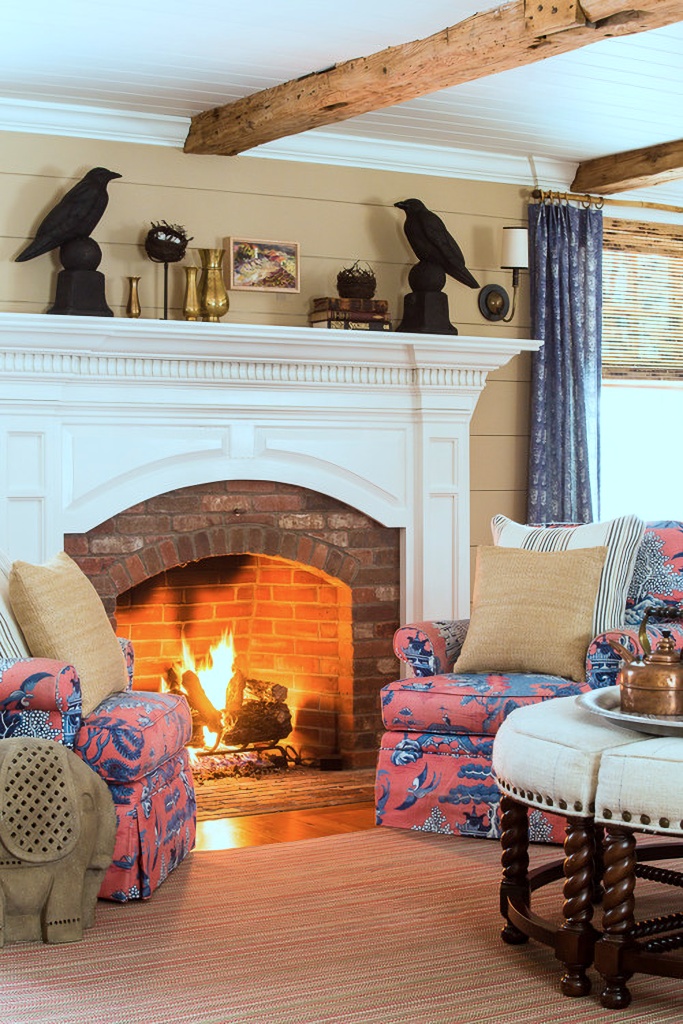 English style living room at Halloween