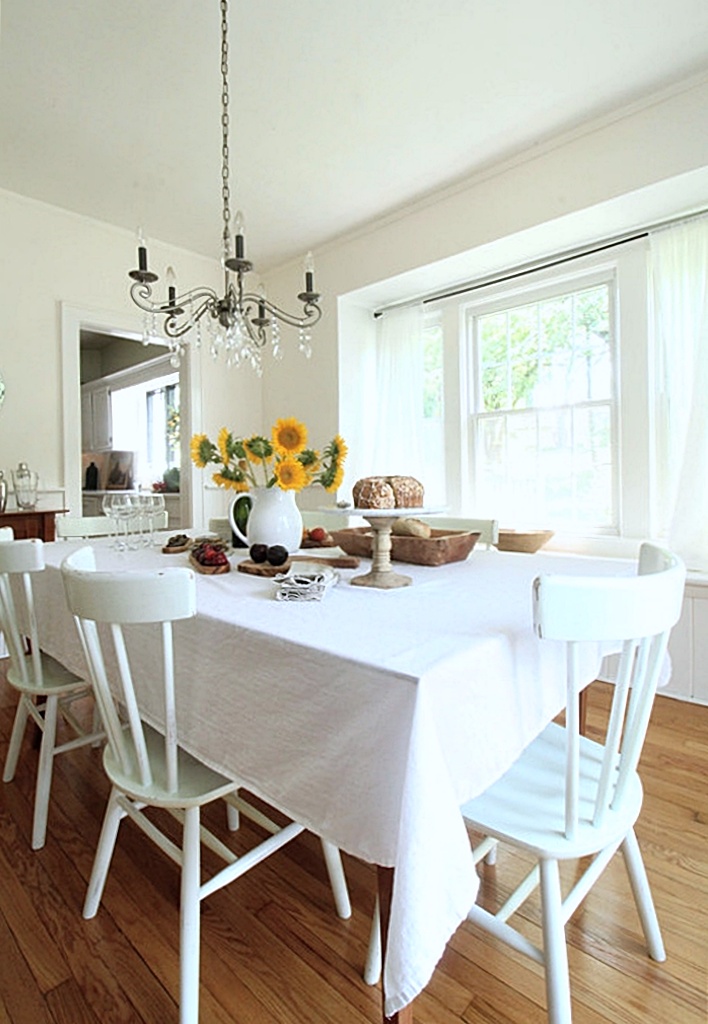 farmhouse dining room