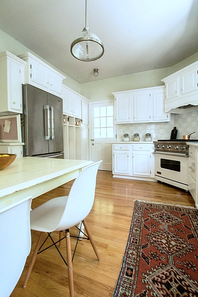 farmhouse kitchen