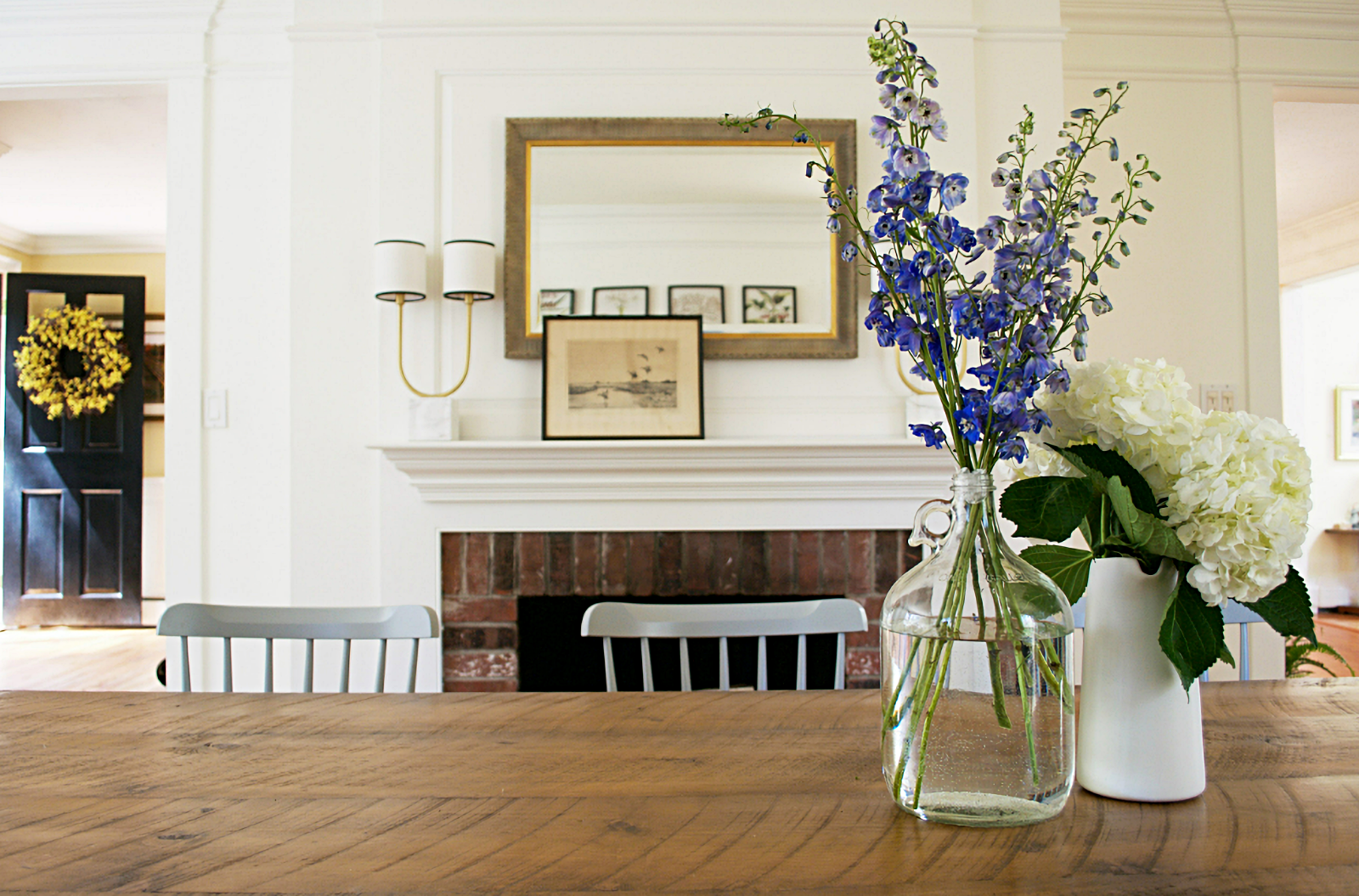 neutral dining room with fireplace