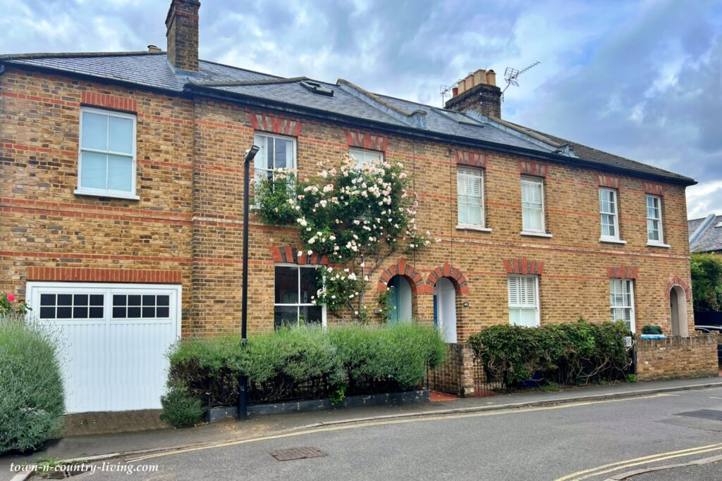 residential street in Windsor, UK