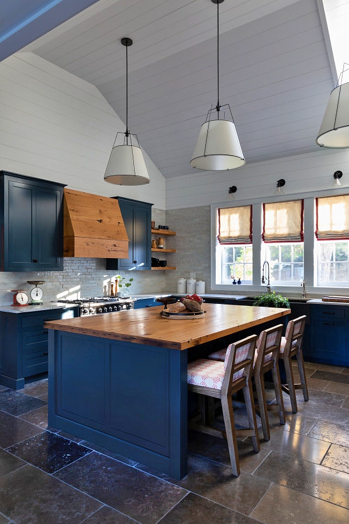 navy blue kitchen