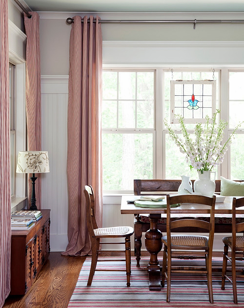 traditional dining room