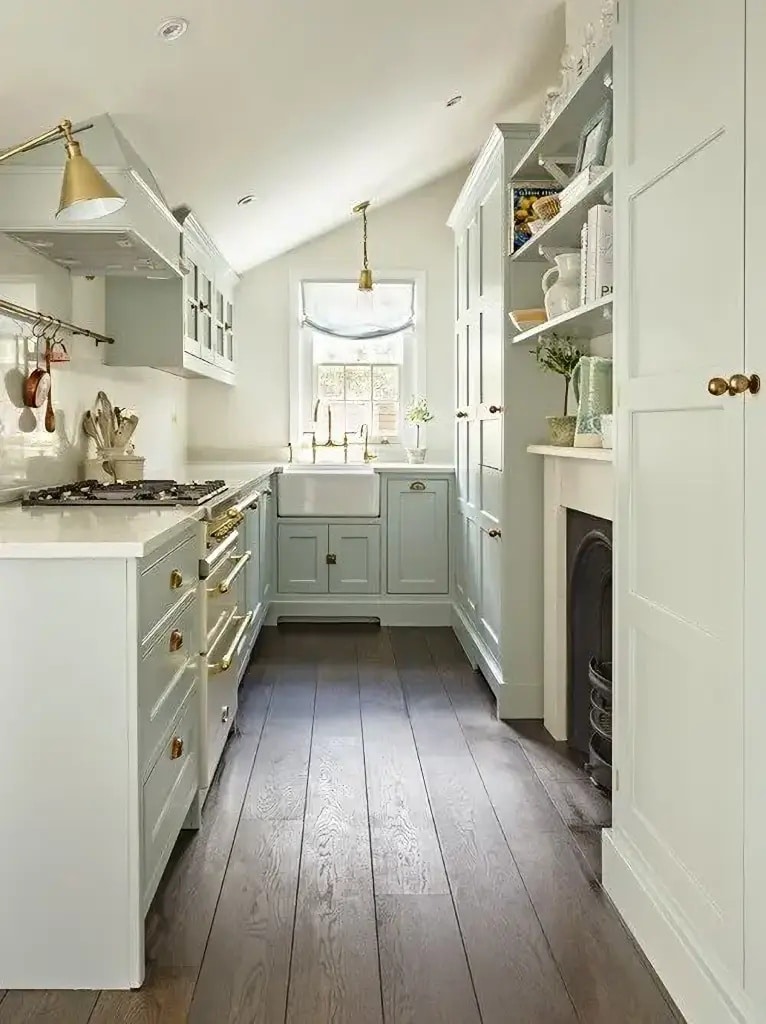 georgian cottage kitchen