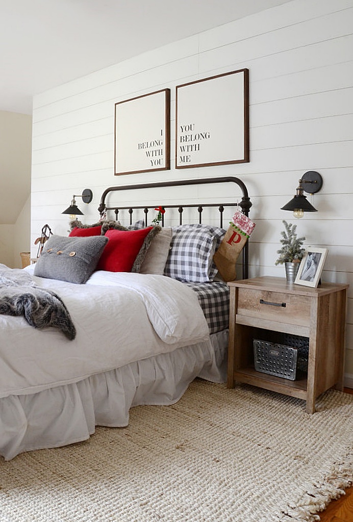 farmhouse bedroom