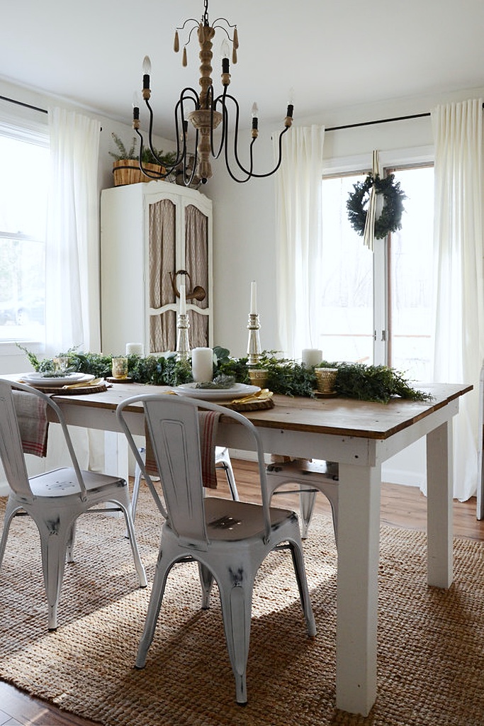 neutral farmhouse dining room