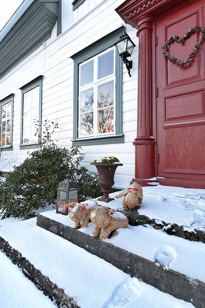 Swedish house front door at Christmas