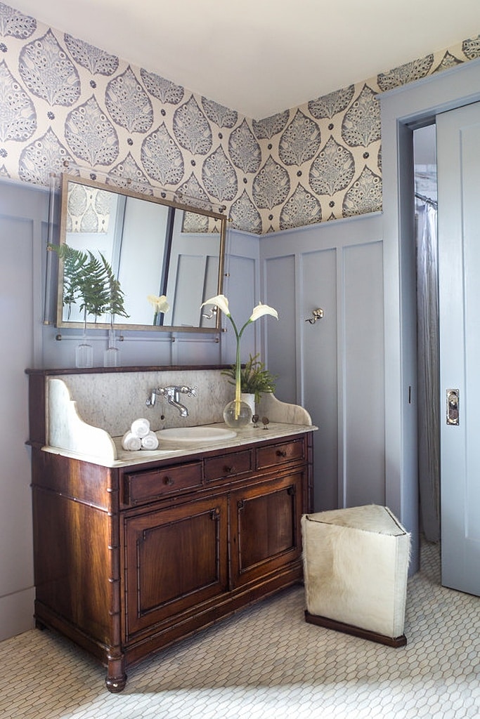 Vintage bathroom in blue tones