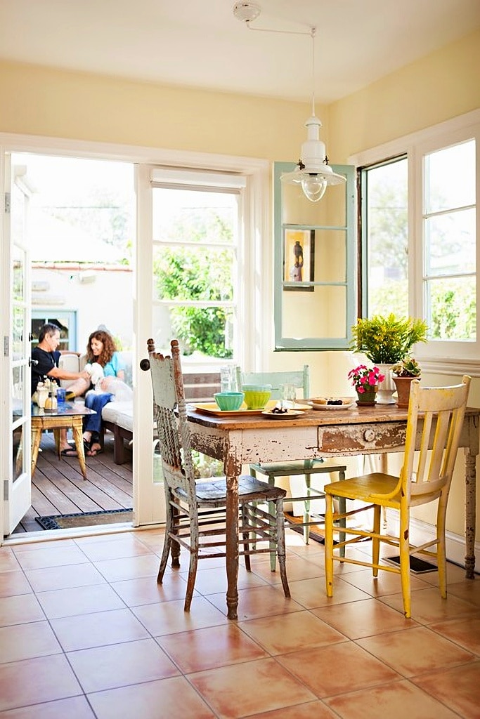 vintage breakfast nook