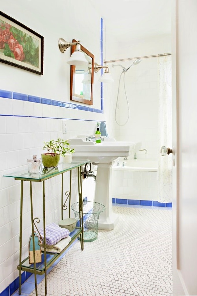 vintage white and blue bathroom