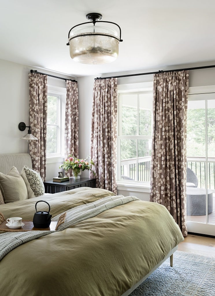 modern farmhouse master bedroom