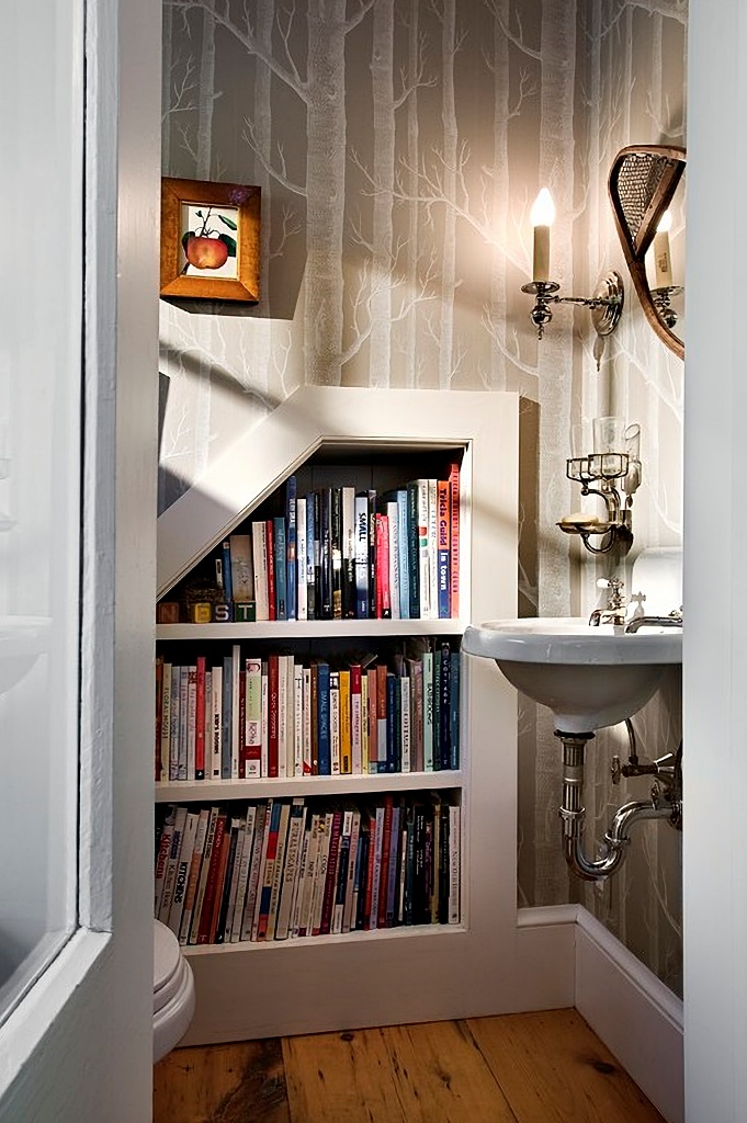 bathroom book shelf