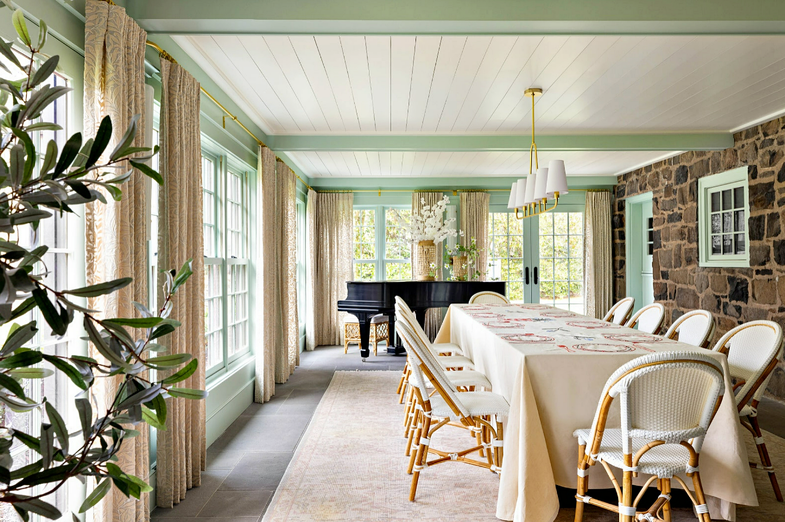 cottage farmhouse dining porch