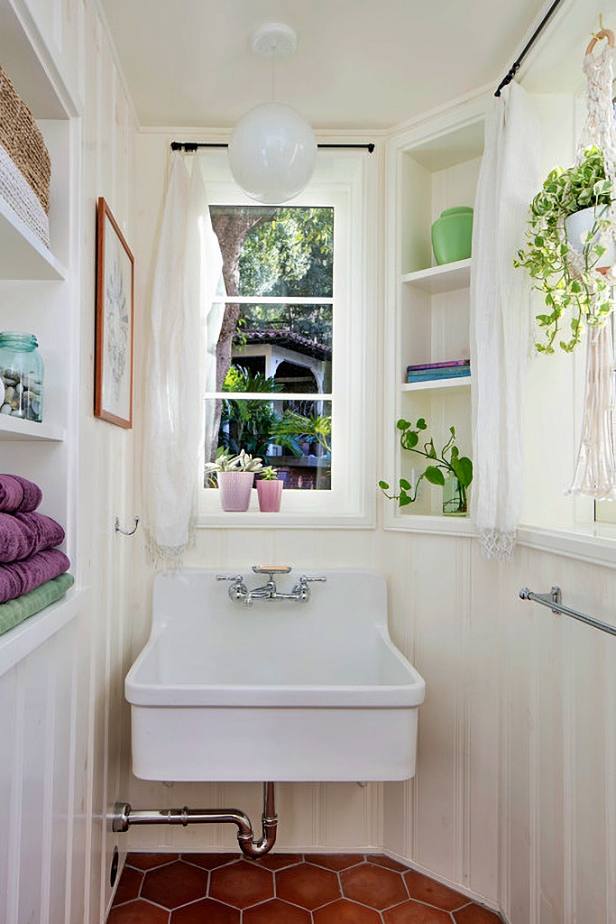 Small vintage bathroom with built-in storage