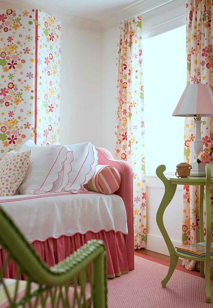 girls colorful bedroom