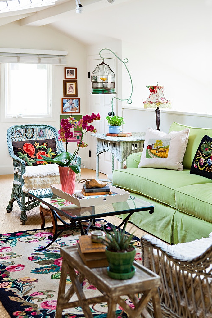 colorful eclectic living room
