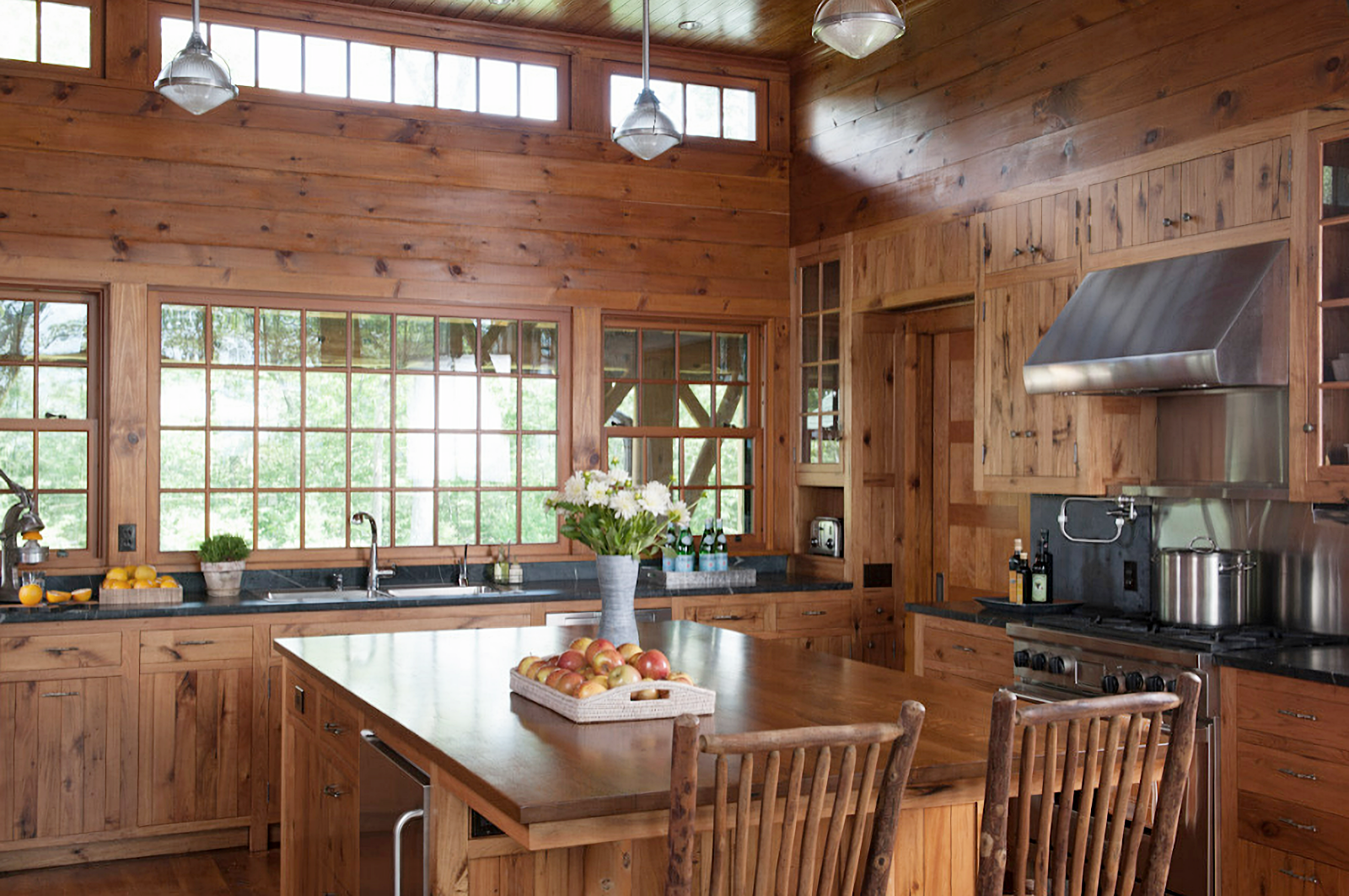 rustic vacation home kitchen