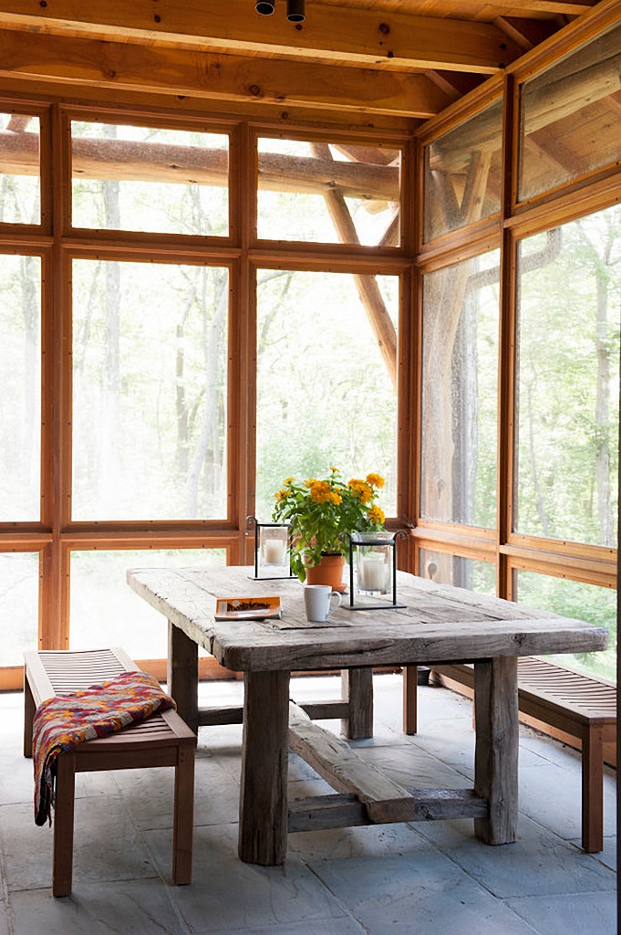 summer cabin screened porch