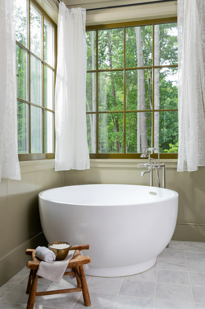 freestanding bathtub